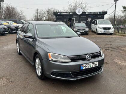 VW JETTA 2013